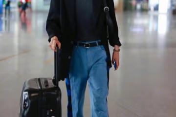 40歲女人簡約時髦且有質感的秋冬穿搭，學學這四個女星吧