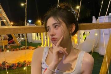 鞠婧禕曬海邊清涼照,鎖骨小蠻腰盡收眼底,終於相信她只有76斤了
