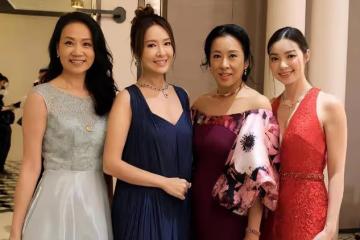 多位港星富太聚集活動，朱玲玲穩站C位，葉倩文趙雅芝共同亮相