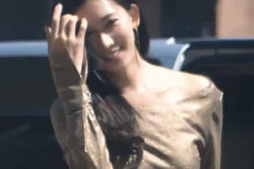 坐等看她笑話的人，散了吧。