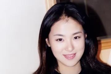 沈傲君:拿200萬求婚聶遠被拒,後來相親外交官,老公把她寵上天