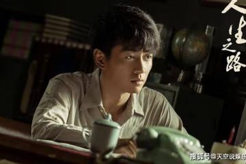《人生之路》原著中孩子重病，丈夫離世的巧珍，把自己活成了金子