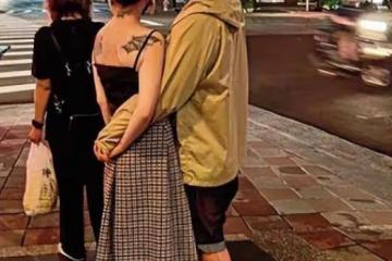 嫁給愛情確實不一樣！大S穿弔帶像小女生，和具俊曄壓馬路秀恩愛