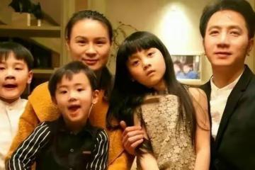 林生斌註銷「潼臻一生」公司，帶全家移民，網友辣評：裝都不裝了