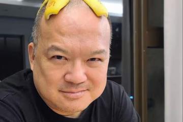 眾星奔赴靈堂祭拜明金成,林依晨頭髮凌亂,張宇情緒低落