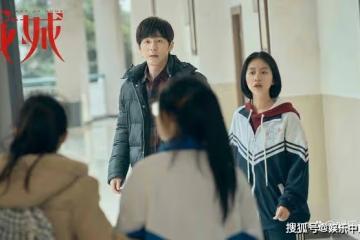 《龍城》鄭東霓慘遭家暴，西決為東霓爆揍方靖輝，最後被送進監獄