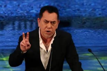 黃秋生金像獎上擁抱劉青雲,劉先生滿臉的敷衍和抗拒太明顯了
