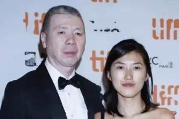 馮小剛大瓜來了！徐帆收養的女兒朵朵，被曝居然是他的私生女