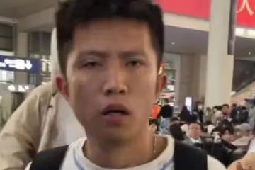 助理打路人手機!內娛的明星都被慣壞了,謝娜為何「越來越糊」?