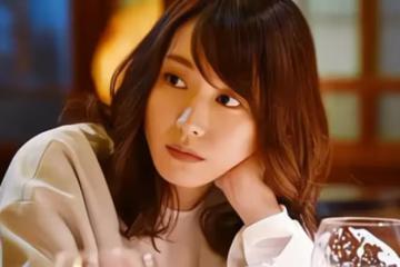 吵架後用老公手機給閨蜜發：「今晚去你那睡」意外揭開她倆的秘密