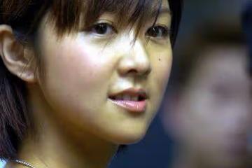 我的天,一直以為是同齡人,薛凱琪這顏值說是20歲也不為過!