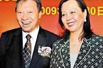 郭炳湘曾為她悔婚,孤身從悍匪手中救回丈夫,李天穎才是豪門贏家