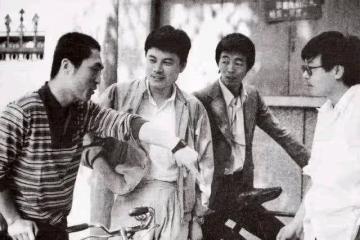 大家對張藝謀顧長衛這兩位攝影轉行的導演佩服嗎？喜歡他們兩個嗎