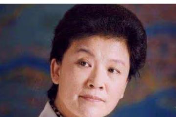 為了事業放棄生孩子的她，62歲還沒有孩子，成為一生最大的遺憾