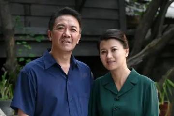 李幼斌:與24年髮妻離婚,轉身迎娶三婚的史蘭芽,愧對前妻和兒子
