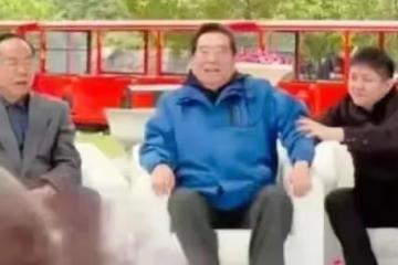 曝李天一赴美不歸！老友楊洪基揭老底，84歲李雙江被攙扶接商演
