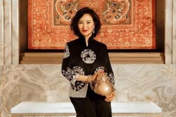 何超瓊告訴你名媛怎麼穿裙子:不緊不短,不艷不俗,優雅到骨子裡