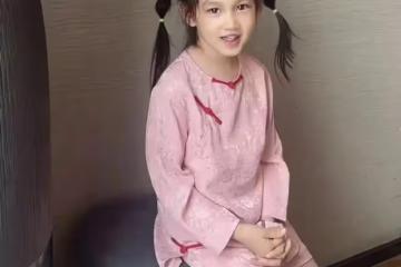 曹雲金唐菀復婚同居再添實錘？同曬娃慶母親節，女兒五官深邃似爸