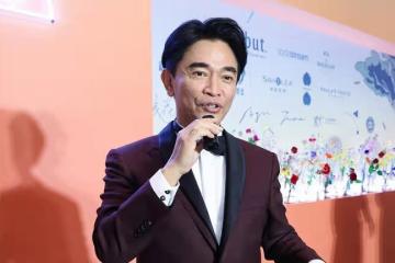 吳宗憲「金屋藏嬌」的老婆現身，60歲的張葳葳貌美如花很優雅