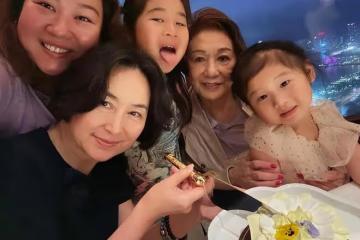 何超瓊陪乾女兒過母親節，曾昭怡2個孩子獲得何超瓊千億資產
