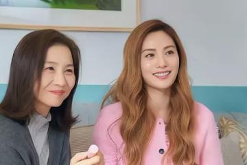 得知50歲媽媽懷孕,女兒控訴:「你不是生弟弟,你是給我生兒子」