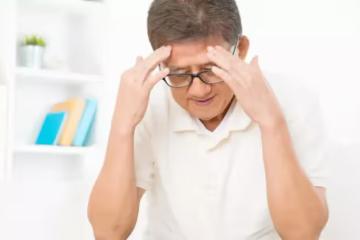 67歲老人哭訴：我有5個子女，12個孫，兒孫滿堂，卻不想過年