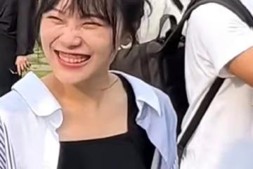 「挖呀挖」黃老師出新歌，相貌與身材再一次成為討論的焦點