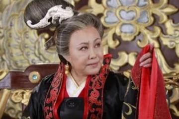 明星移居國外淒涼現狀：有的當保姆，有的付不起兒子700元出診費