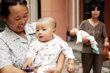 一位高情商的婆婆：「我是在幫兒子帶孩子，不是幫兒媳！」