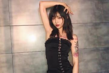 機車女神痞幼開團了,三字惹怒蔡徐坤粉絲,扒出黑歷史才急忙道歉