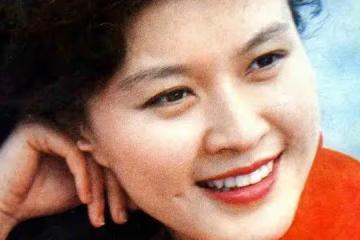 演員方舒：兩婚兩離，獨自養大兩個女兒，如今女兒成了她的驕傲