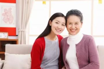 養了30年的繼女，給自己上了一堂課，老人：疼好自己的娃才是王道