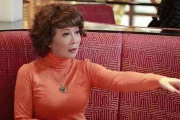 他是蔡明兒子,37歲仍未婚未育,是蔡明驕傲更是她的心病
