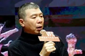 賣香港豪宅凈賺6千萬，曾陷入移民風波的京圈小鋼炮，又準備跑路了