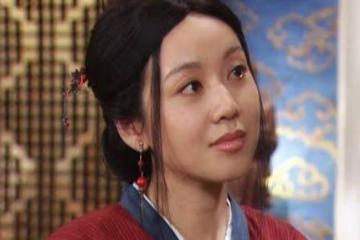 閆妮與趙本山傳緋聞，多年不結婚原因曝光，如今稱做單身媽媽挺好