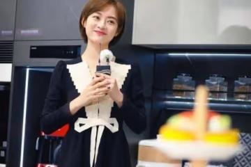 孫儷讓另一種裙子流行起來,叫做「摺紙裙」,它優雅時尚,從側面看令人驚艷
