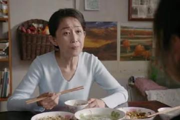 她是特立獨行的高幹子弟,拿到演員的大滿貫,卻一直堅守不孕不育