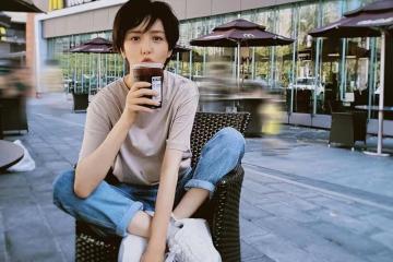佟麗婭成寶格麗紅毯大贏家,穿露肩裙美過舒淇章子怡,新造型封神