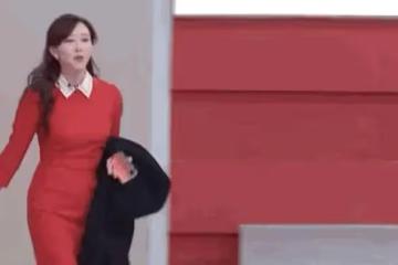 這兩個姐姐擁有相似的背景,國民度也相差無幾,可地位天差地別