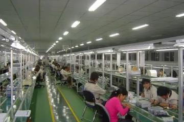 離婚後前夫給我一套房，我媽讓我把房給哥嫂，男友：給了就分手