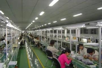 母親嫌老公窮讓我離婚,如今前夫發財,母親讓我復婚:你弟缺彩禮