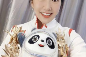 冬奧冠軍徐夢桃官宣戀情！凌晨卡點曬照，與小5歲男友太有夫妻相