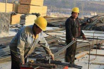 我60歲要娶農村保姆，兩個兒子反對，再婚後我把房子過戶給她