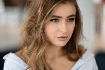 今日佳人:優雅迷人的國外模特Anna Von Klinski