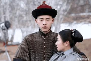 這麼尷尬？男明星在工作人員幫助下，居然沒能公主抱李蘭迪！