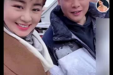 鄉愛王小蒙惹爭議，戲外緊摟謝永強姿勢太親密，雙方現實各有家庭