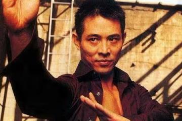 他是李連杰的「御用兒子」，周潤發拿5000塊讓其退圈