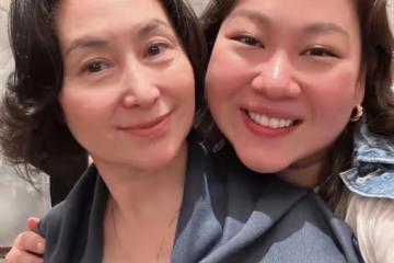 何超瓊出席富商曾文豪家宴,乾女兒曾昭儀和媽媽開心合影