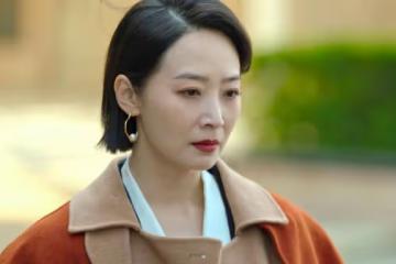 《狂飆》後程程大秀身材曲線,曲柵柵這張旗袍照片,沒人能扛得住