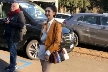 江疏影的個人照片被泄露,一雙大長腿不僅僅是迷人